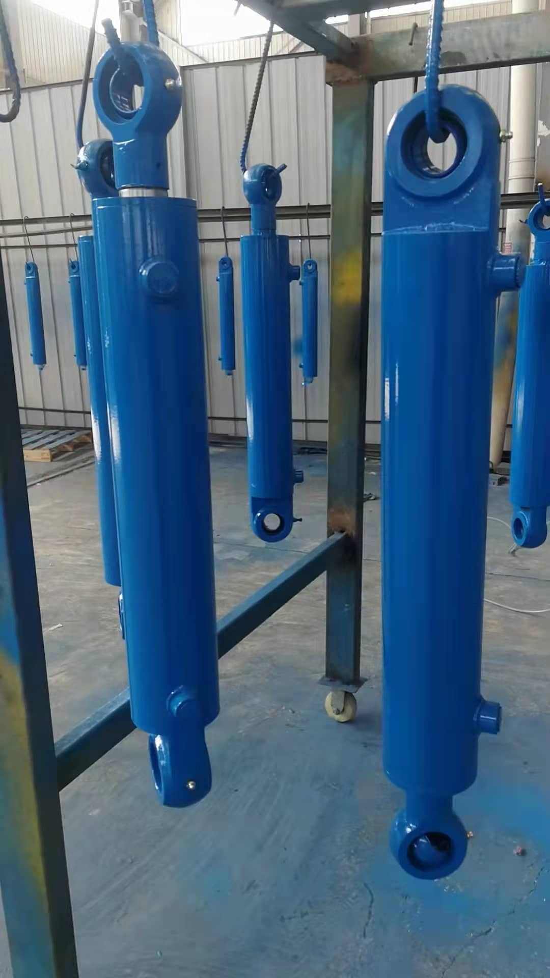 液壓油缸的組成部件有哪些？液壓缸結(jié)構(gòu)有什么特點(diǎn)？(圖1)